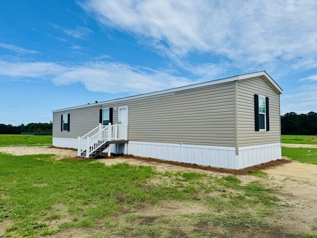 Building Photo - 123 Blissful Ct