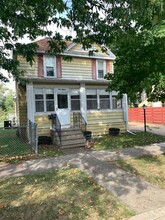 Building Photo - 415 W 3rd St