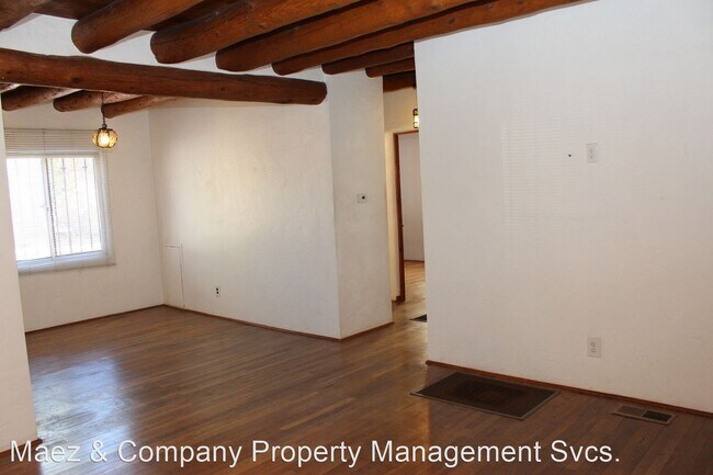 Building Photo - 2 br, 1 bath House - 1428 Santa Cruz