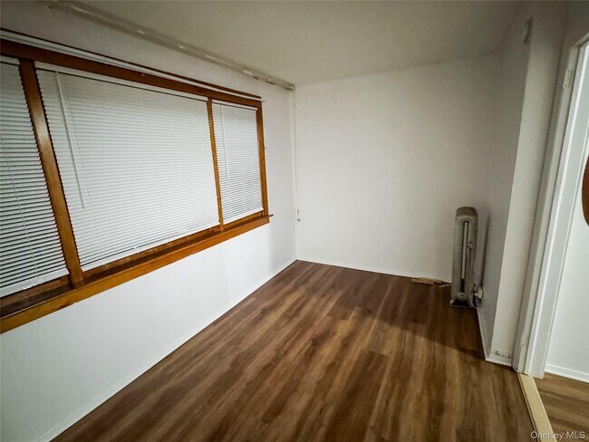 Foto del edificio - 109-35 96th St