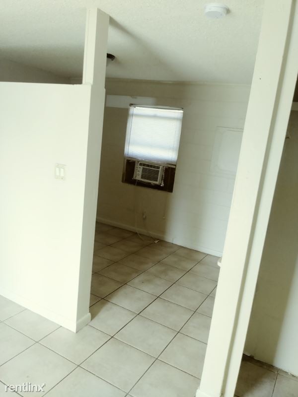 Building Photo - 1 br, 1 bath Apartment - 2921 2nd Ave N