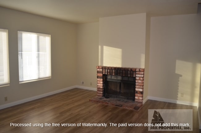 Foto del edificio - 502 12th St