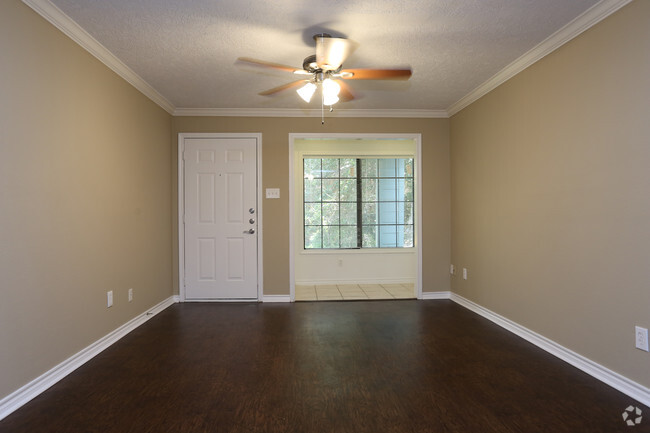 1 Br, Living Room - Walden of Westchase