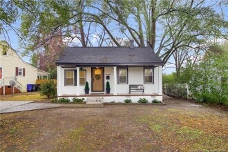 Building Photo - 1005 Anarine Rd