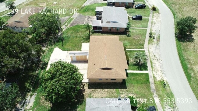 Building Photo - 139 Lake Rachard Dr