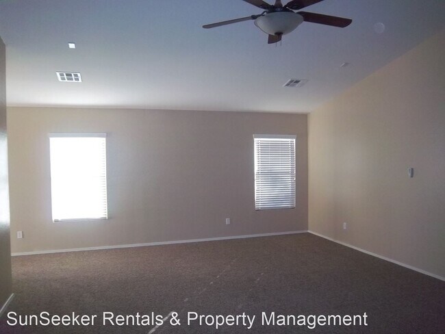 Building Photo - 4 br, 2 bath House - 710 S 167th Lane