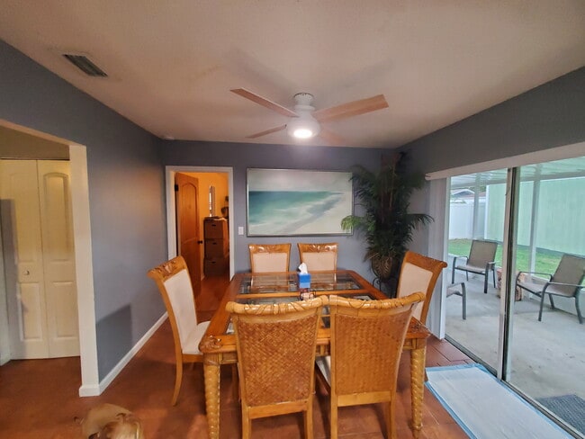 Dining Room - 6948 Duncansby Ave N