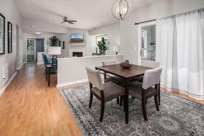 Building Photo - Carlisle - Thackery