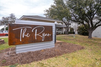 Building Photo - The Ryan