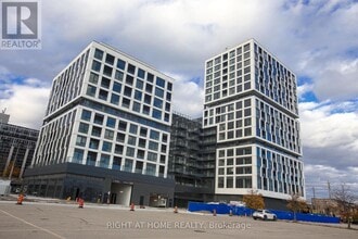 Building Photo - 1007 The Queensway