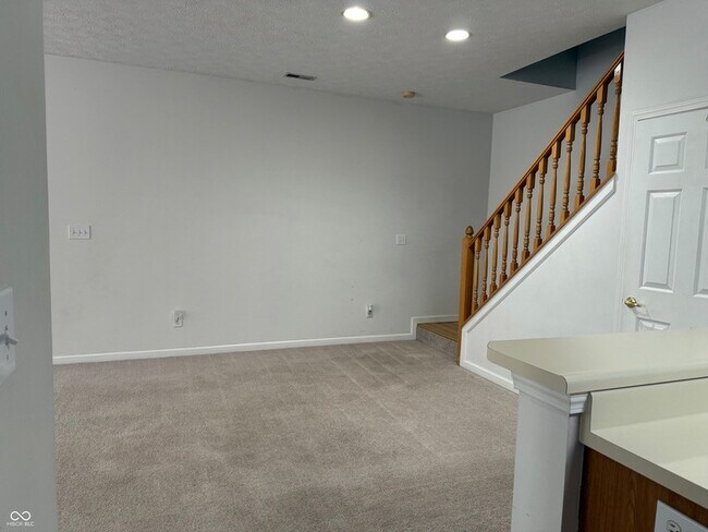 Photo - 9356 Villa Creek Dr Apartment