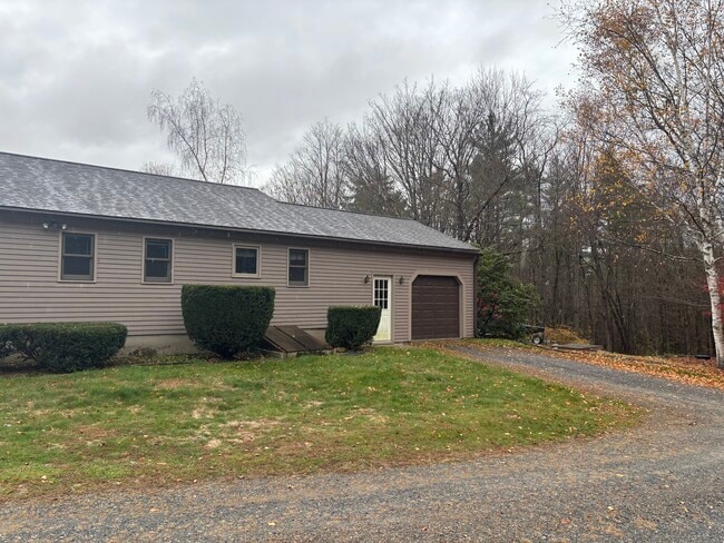 Building Photo - 56 London Rd Building Photo - 56 London Rd