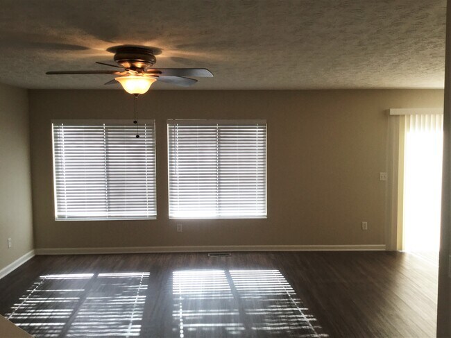 Foto del edificio - 10024 Oriole Ct