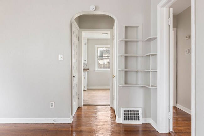 Foto del edificio - 18119 Mapleboro Ave