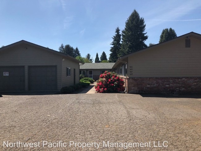 Foto del edificio - 5019 10th Ave NE