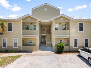 Building Photo - 11 S Wildflower Dr