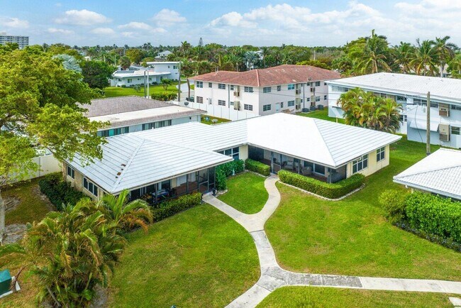 Foto del edificio - 2757 NE 29th Ave