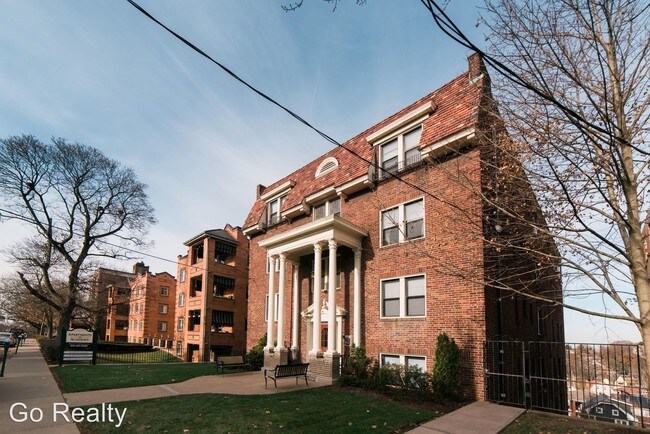 Foto del edificio - 50-50-60 Academy Ave