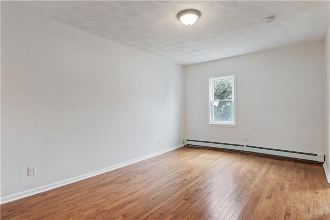 Foto del edificio - 418-418 Admiral St