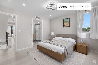 Building Photo - Private bedroom in 5 bed/5 bath Home