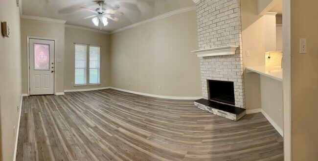 Building Photo - 13661 Teague Ln