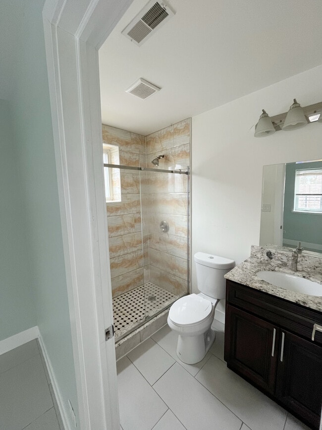 Foto del edificio - 3527 S Parnell Ave