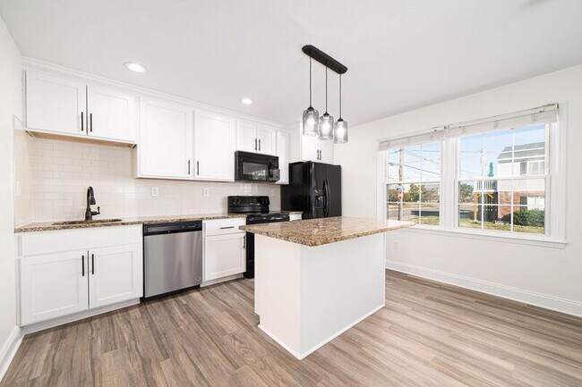 Foto del edificio - 963 W Ocean View Ave