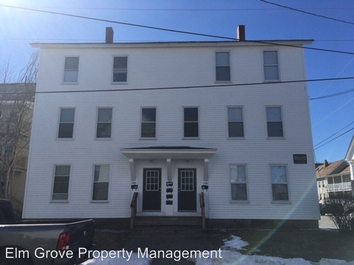 Primary Photo - 278 Douglas St