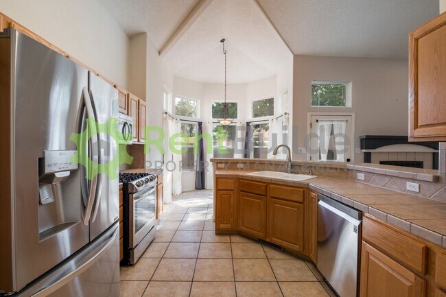 Building Photo - CALL US TODAY AT (505) 808-6467 TO SCHEDUL...