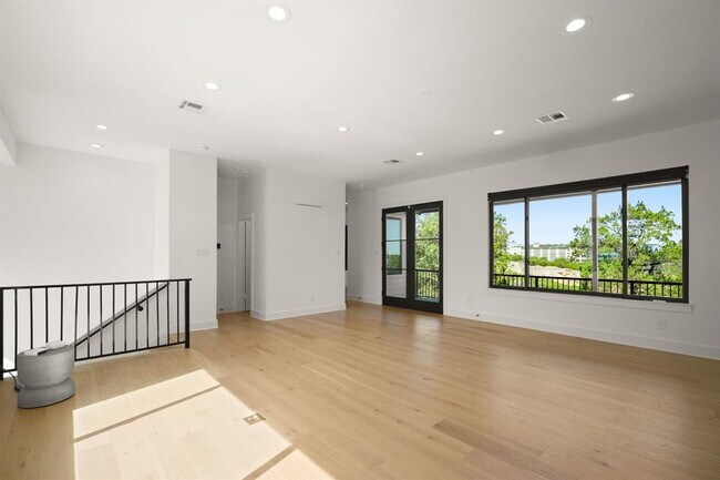 Foto del edificio - 1703 Yaupon Valley Rd