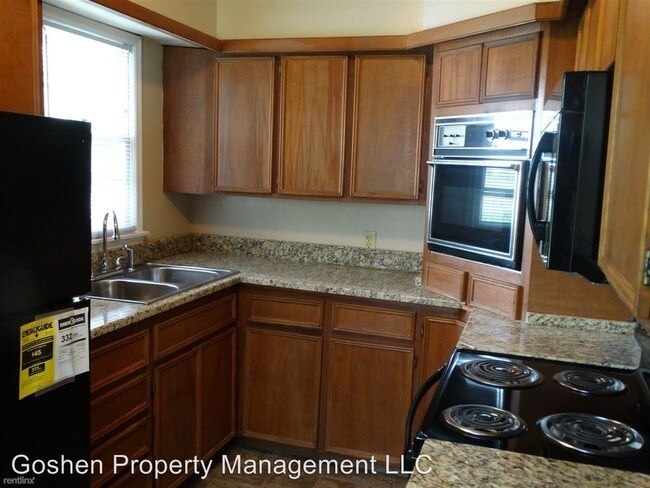 Foto del edificio - 2 br, 1 bath House - 130 E 86th St S