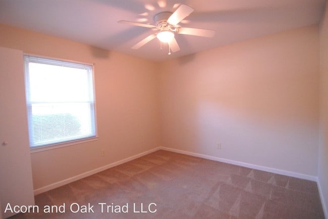 Building Photo - 3 br, 2 bath House - 1 Amberhill Court