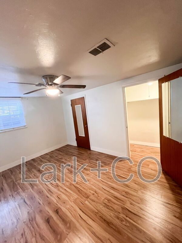 Building Photo - 1640 Zenobia St