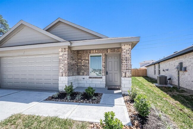 Building Photo - 5734 Avalon Woods Dr