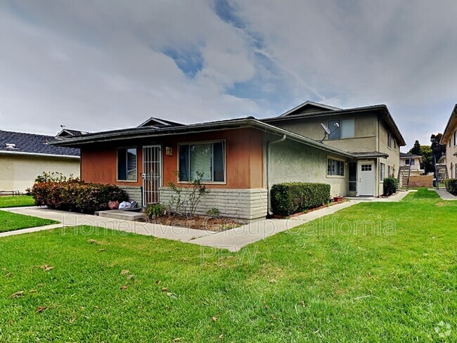 Building Photo - 2622 Spinnaker Ave