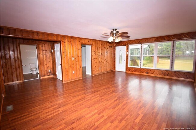 Building Photo - 363 Pace Ln