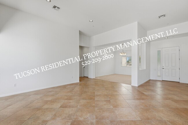 Foto del edificio - 13245 N Booming Dr