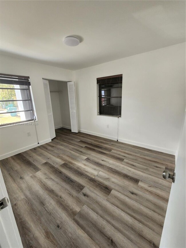 Foto del edificio - 10205 SW 175th St