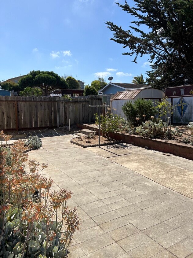 Foto principal - 494 Ridgeview Ave