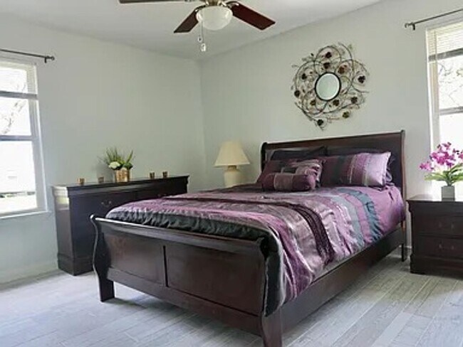 Building Photo - Charming & Spacious 3-Bedroom Home for Rent in Serene Manchaca!