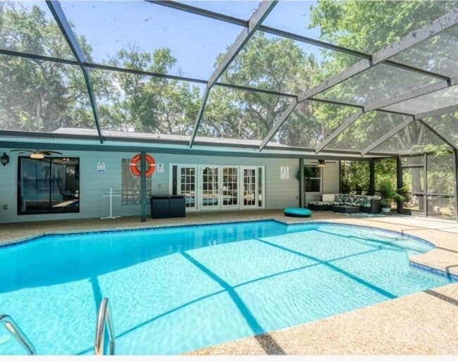 Building Photo - 5153 Miller Bayou Dr