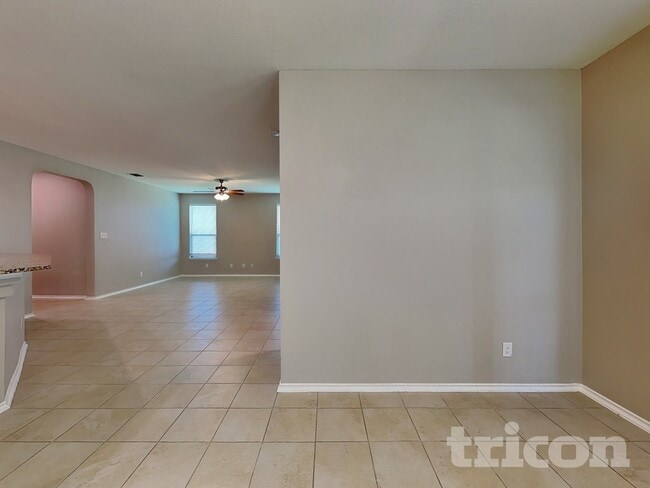 Building Photo - 1503 Nectar Creek