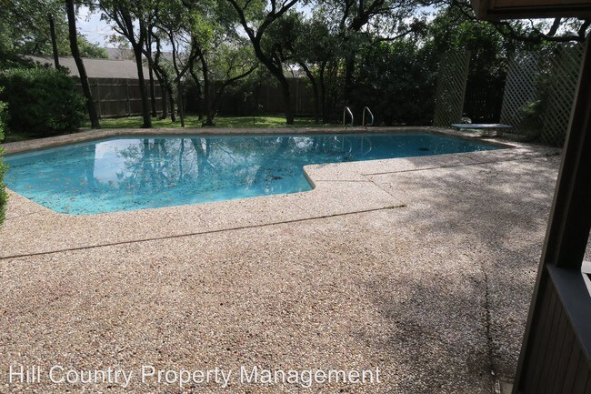 Foto del edificio - 4 br, 2 bath House - 8909 Roxborough Street