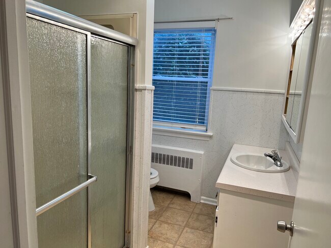 Foto del edificio - 405 Hemlock Dr SE