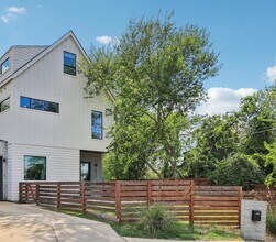 Building Photo - 5417 Samuel Huston Ave