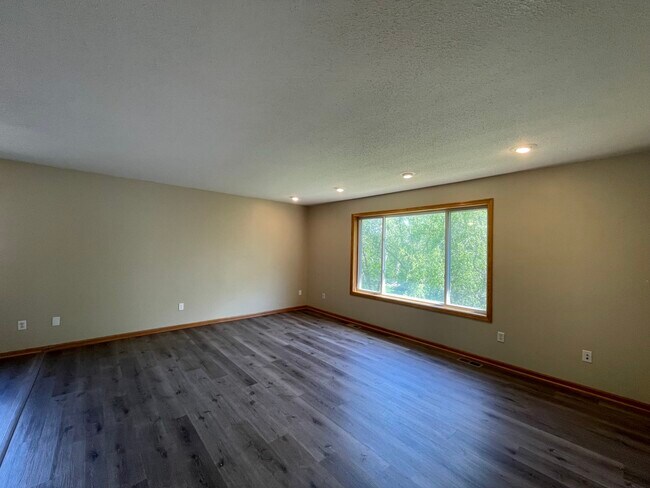 Building Photo - 7943 Charles Way