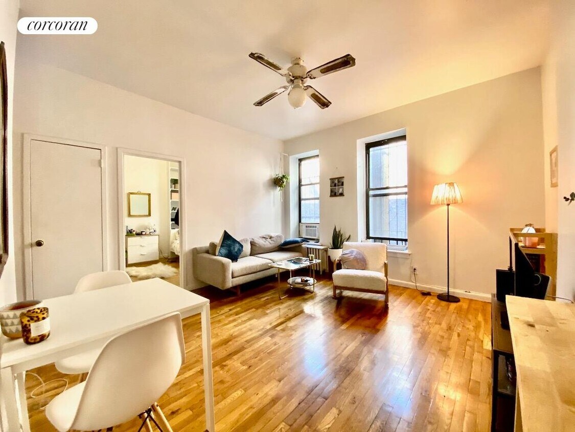 Foto principal - 13 W 100th St