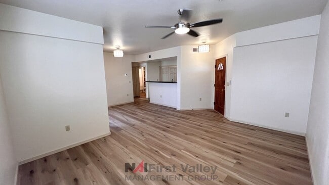Building Photo - One Bedroom, One Bath