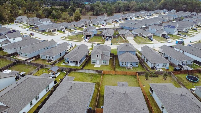 Foto del edificio - 10818 Catclaw Ct