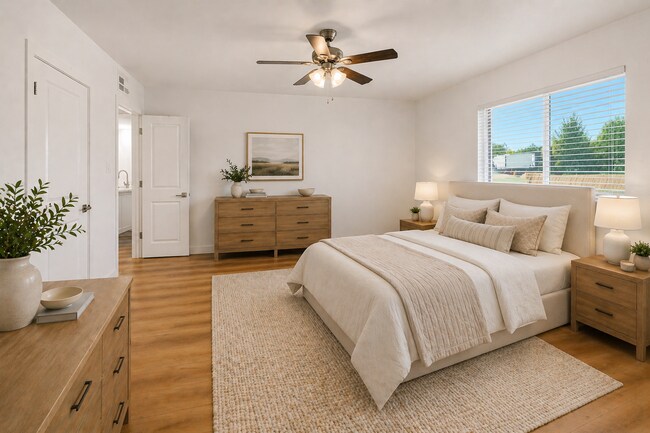 Foto del edificio - 2-bedroom, 1-bath duplex by ASU